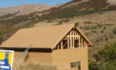 Maison en ossature bois en auto construction à Rabou