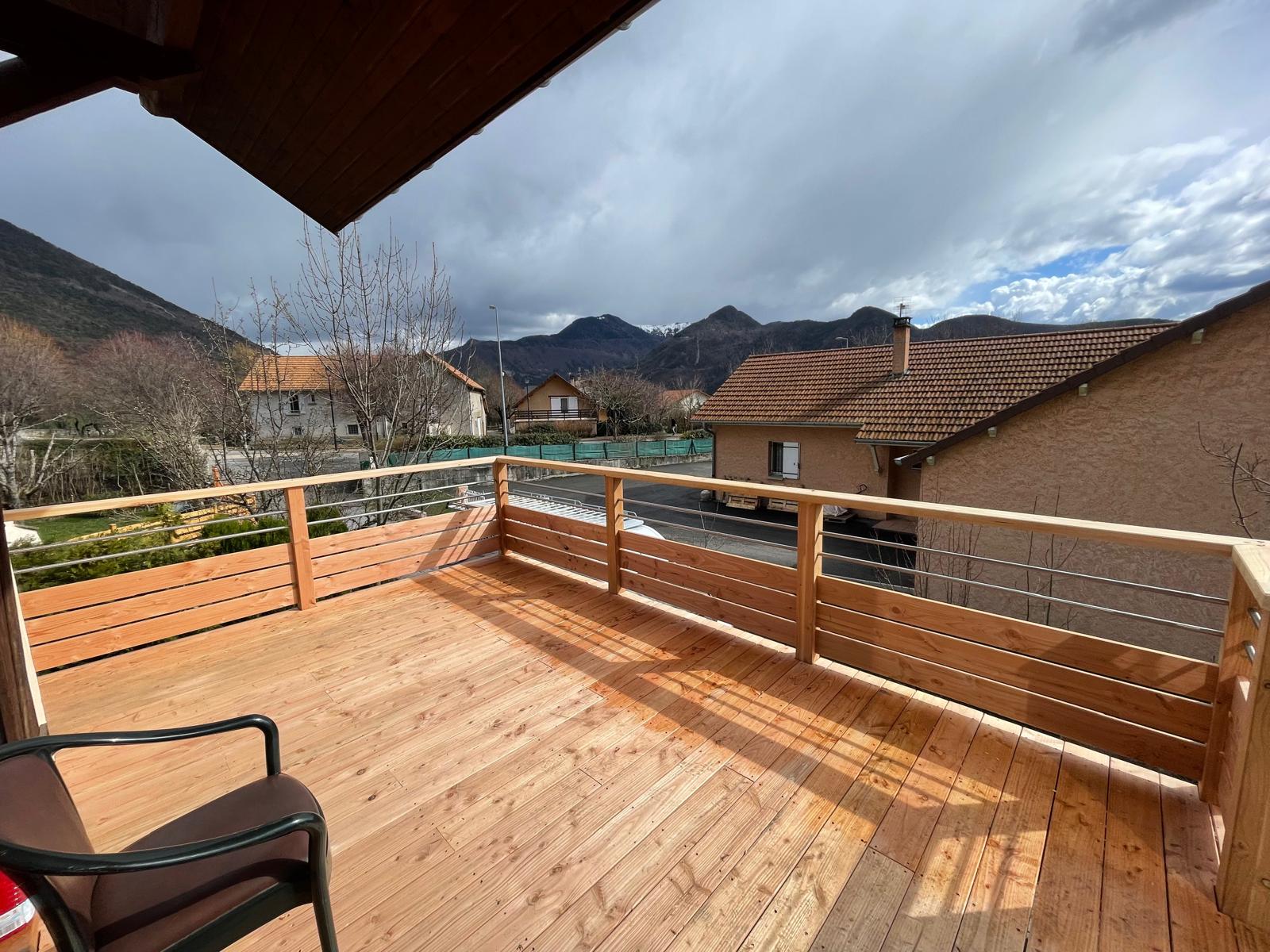Une terrasse…